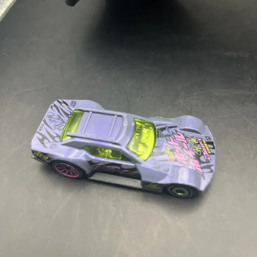 Hot Wheels 2014 Purple Driftsta Made in Malaysia CFH23
